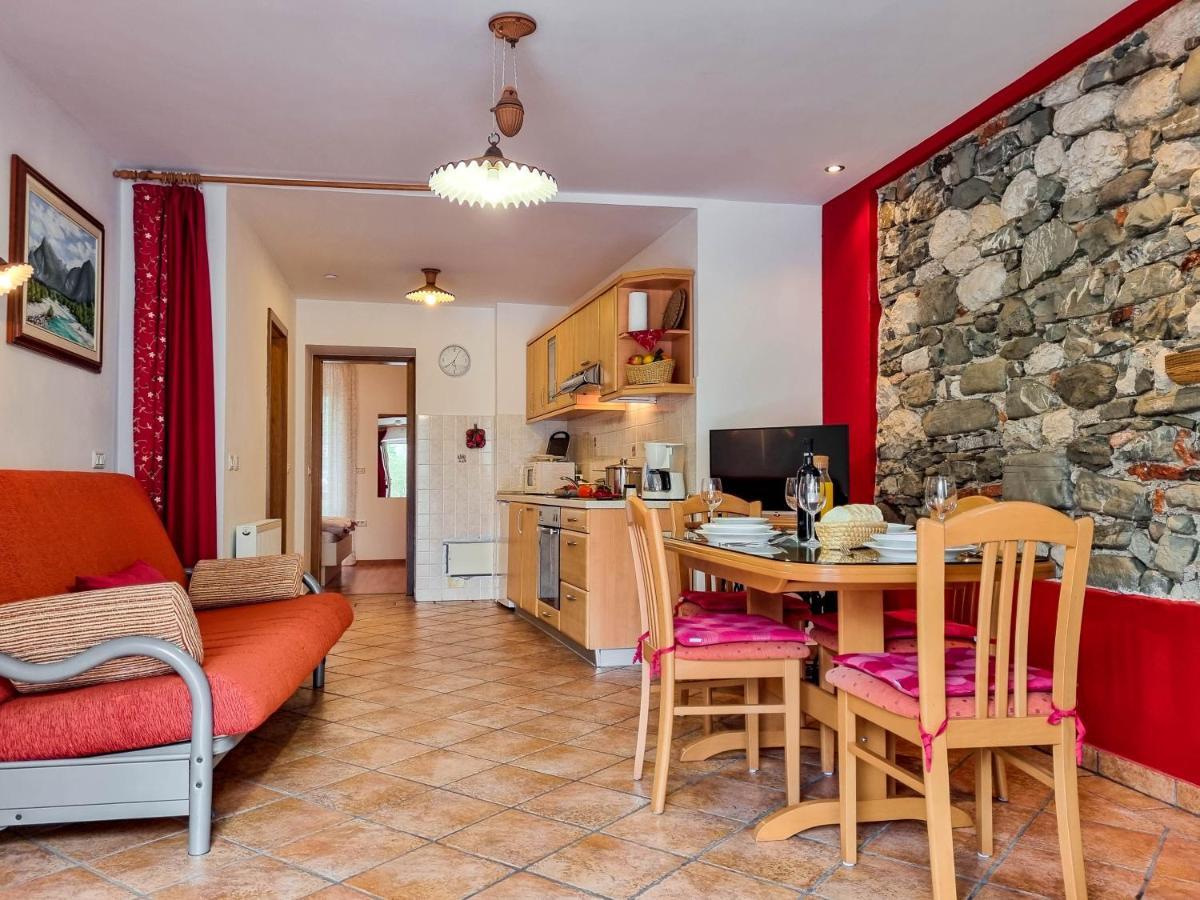 Apartmaji Jakob 1 보베츠 외부 사진